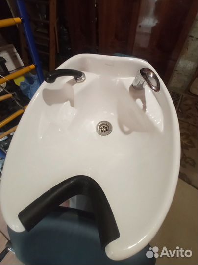 Раковина парикмахерская с креслом