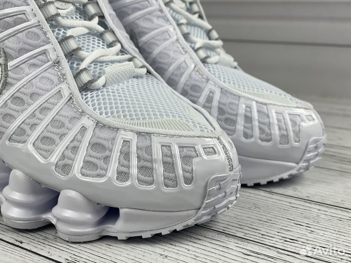 Кроссовки nike shox