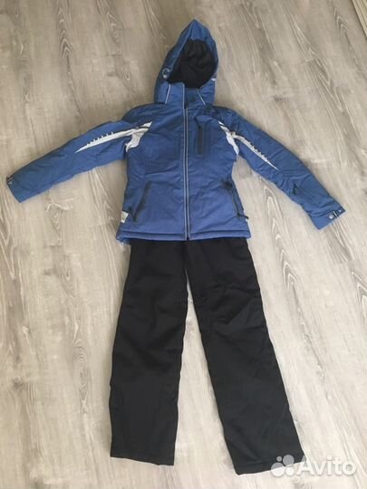 Горнолыжный костюм. Размер XS (42)