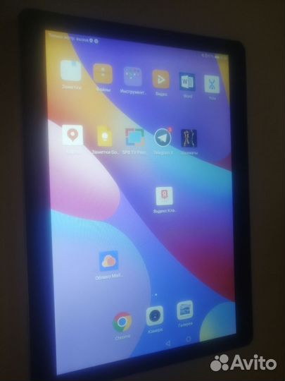 Планшет honor MediaPad T3 10 трещина на экране