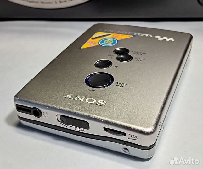 Кассетный плеер Sony Walkman wm-ex 610