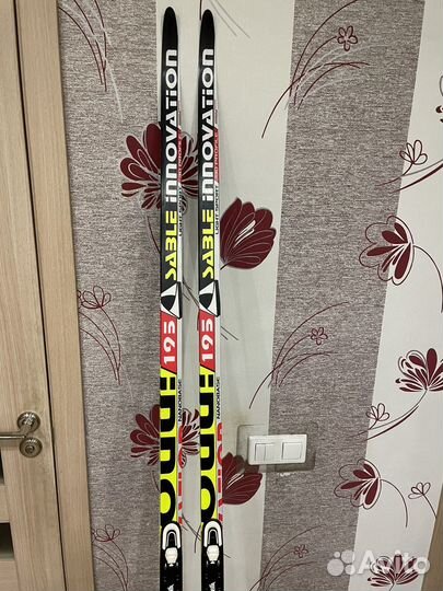 Беговые лыжи