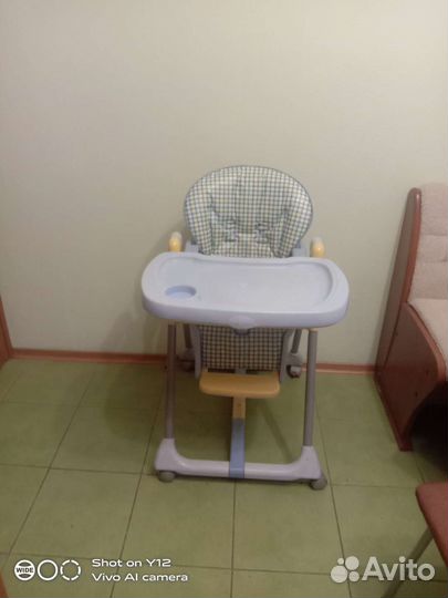 Стул для кормления