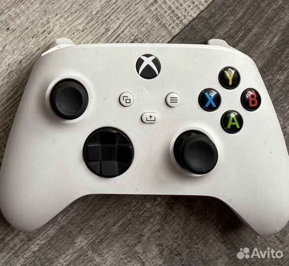 Джойстик Xbox