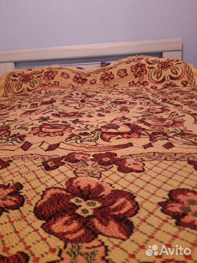 Старинное покрывало,Коврики ч/ш СССР. Подзор