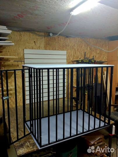 Антивандальная клетка для собак