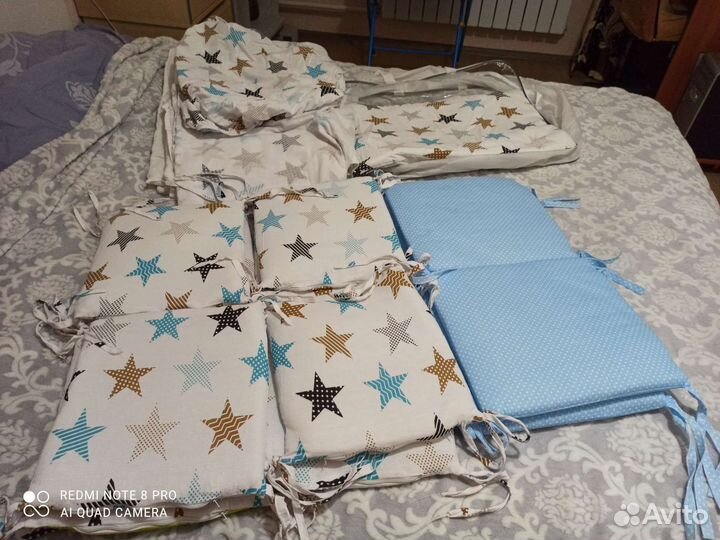 Комплект в детскую кроватку с бортиками