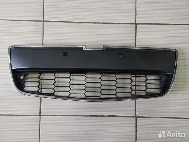 Решетка бампера Chevrolet Aveo T300