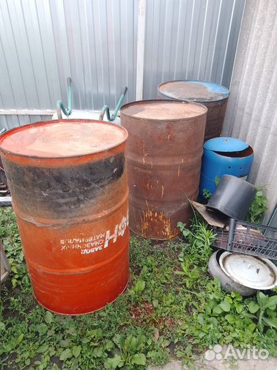 Бочка 200 литров металлическая