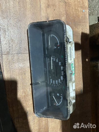 Щиток приборов Дэу Нексия 2006