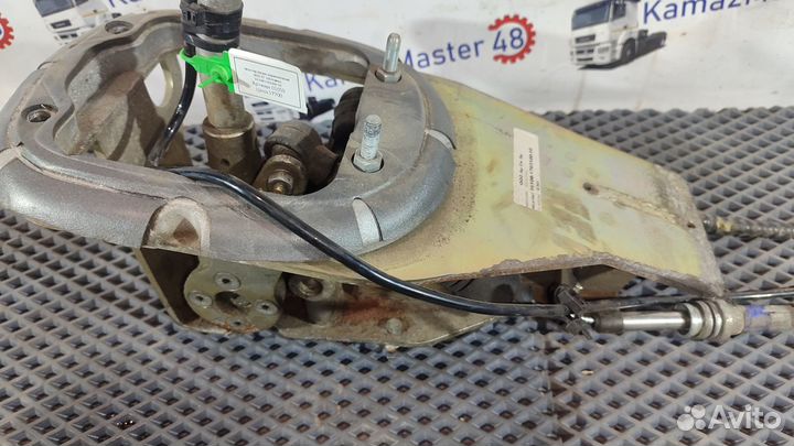 161081703100-10 Тросовая кулиса кпп камаз 5490