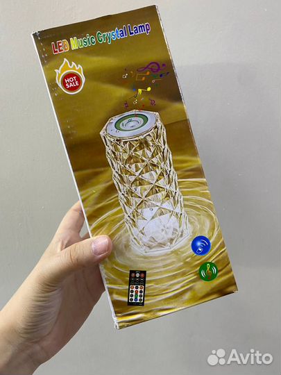 Настольная лампа блютуз колонка