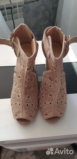 Туфли женские