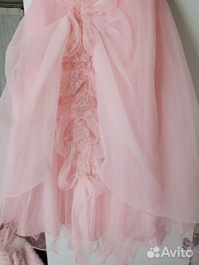 Нарядное платье для девочки и шубка нарядная