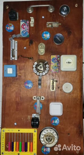 Бизиборд самодельный для малышей