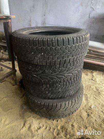 Yokohama Ice Guard F700Z 40/20 R40