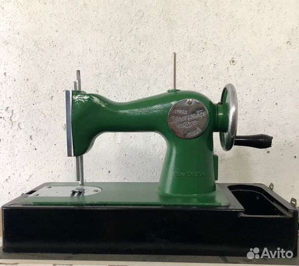 Швейная машинка десткая