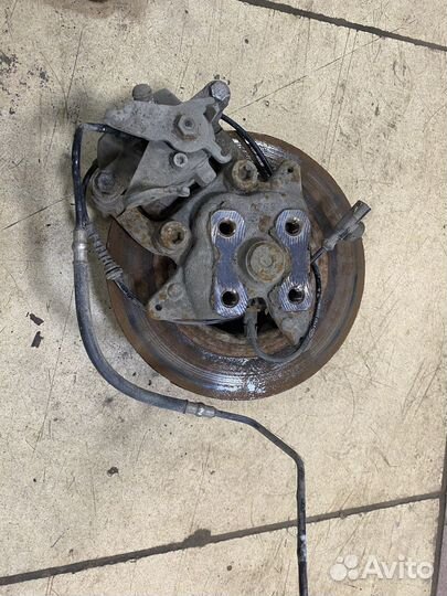 Рено меган 3 Ступица задняя правая. Тормозной диск