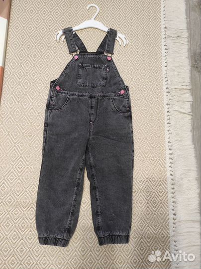 Комбинезон джинсовый для девочки р.98