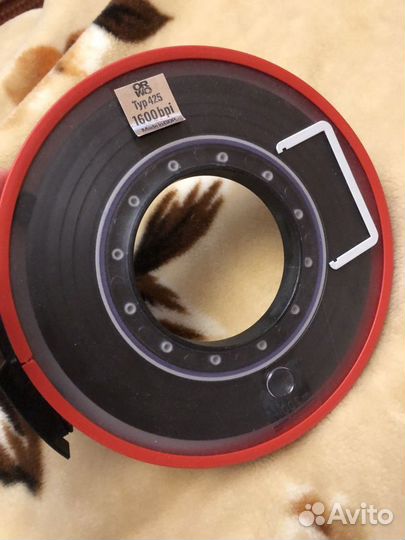 Катушка с магнитной лентой orwo