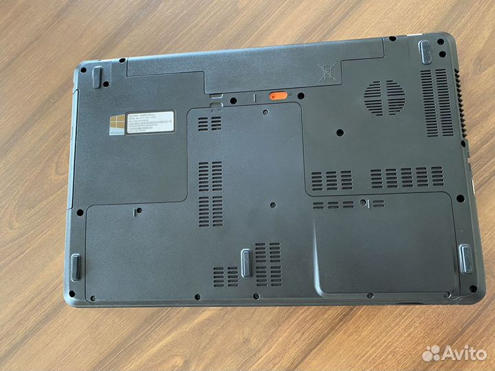 Packard Bell EasyNote 17.3