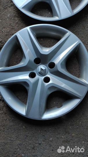 Оригинальные колпаки r16