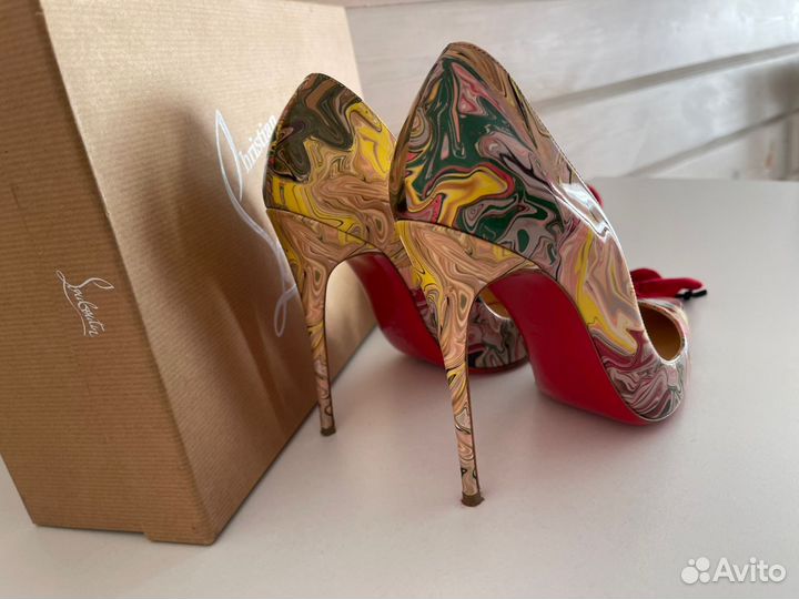 Christian louboutin р38