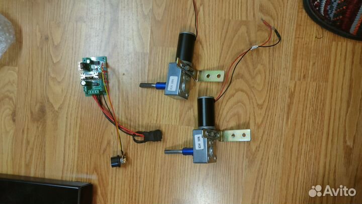 Моторы с редуктором 24в 35rpm для подъемного стола