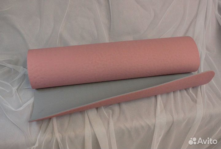 Коврик для йоги и фитнеса