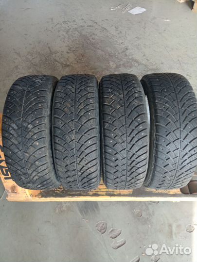Bfgoodrich G-Force Stud 185/60 R15