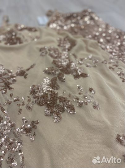 Платье на бретельках для девушки 44-46 размер