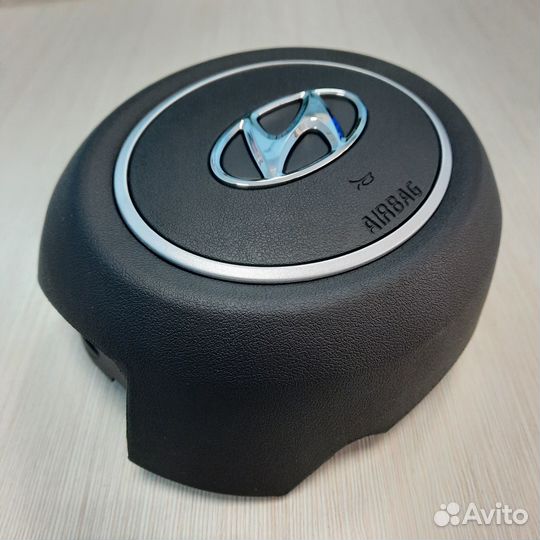 Крышка в руль airbag на Hyundai Elantra c 2021 г.в
