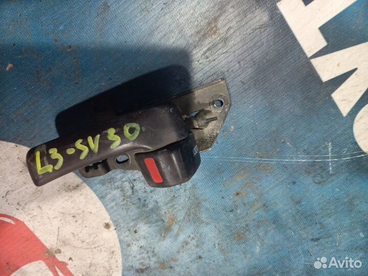 Ручка двери внутренняя задняя левая Toyota Camry