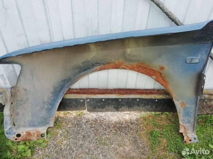 Крылья ауди передние а 4б6