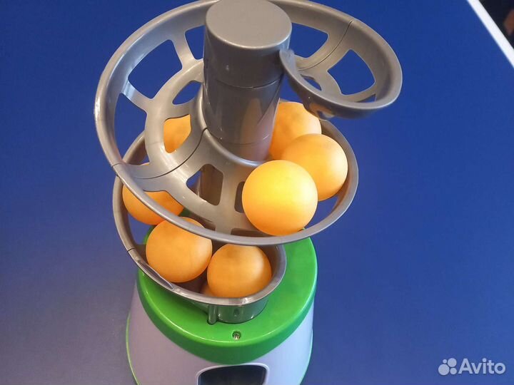 Теннисный тренажер