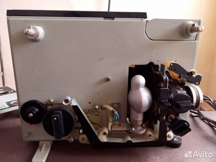 Кинопроектор