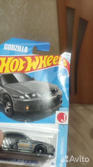 Hot wheels nissan skyline gt-r