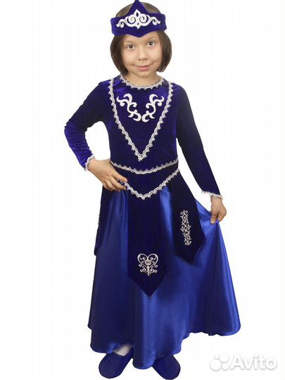 Кавказская девочка разные костюмы 108-148