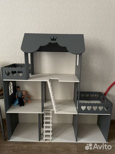 Кукольный домик