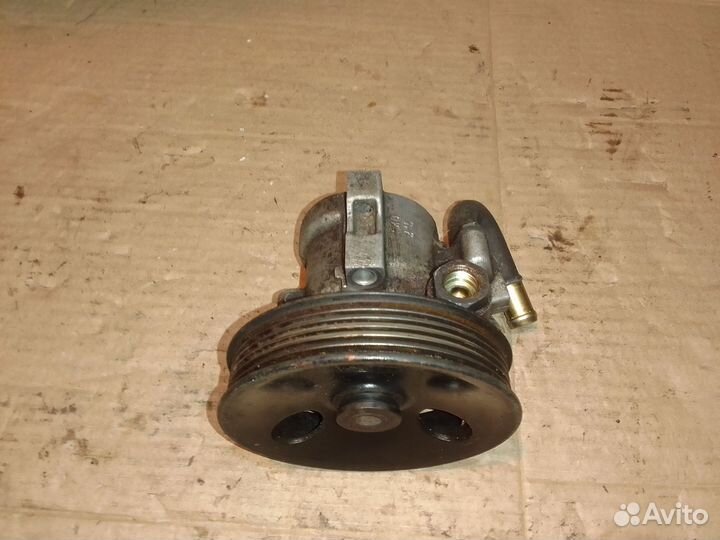 Насос гидроусилителя Chevrolet Aveo T200