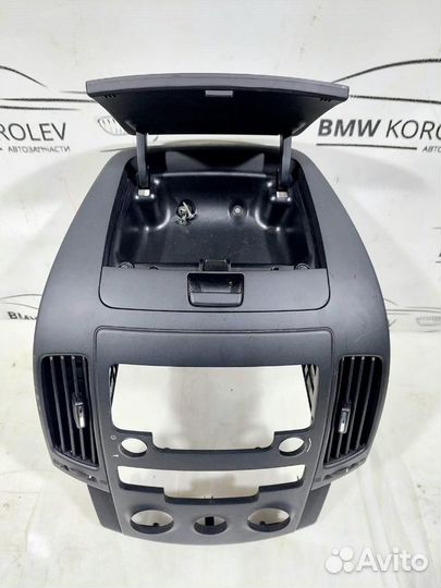 Накладка центральной консоли Hyundai I30 2007-2012