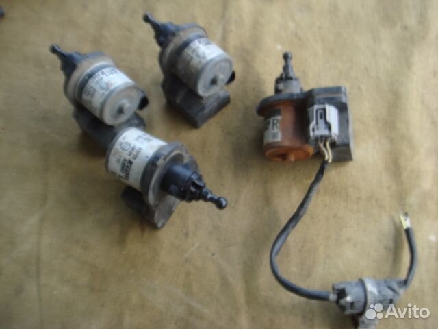 Тойота корректор фары Toyota Lexus