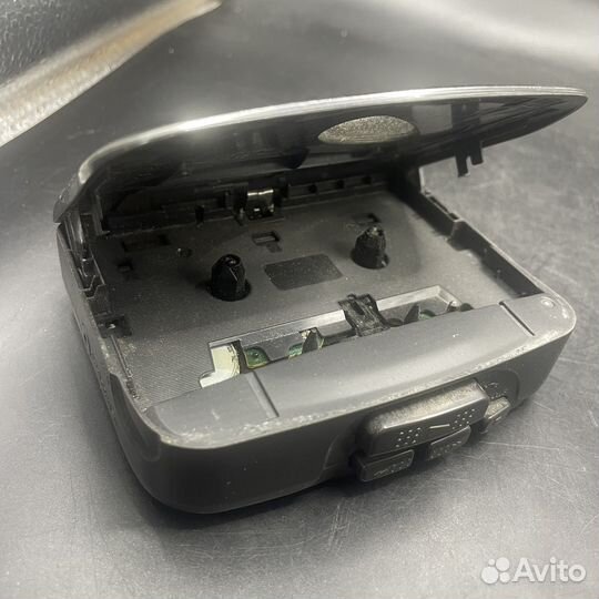 Sony Walkman Wm-ex112 кассетный плеер (Сзр)