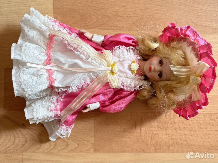 Коллекционная кукла
