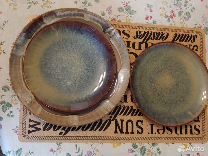 Блюдо и тарелки 2шт. Красивая керамика