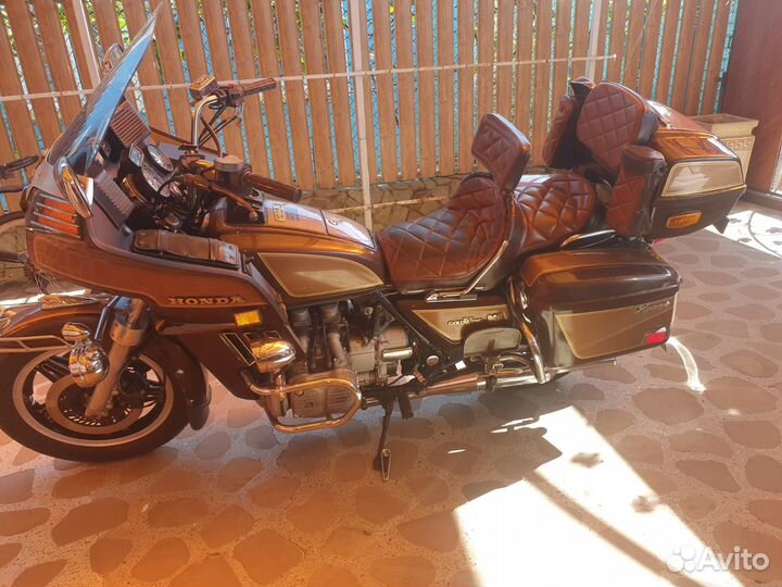 Honda GL1100 GoldWing