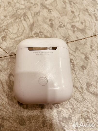 Кейс с левыми наушником Оригинал AirPods 2