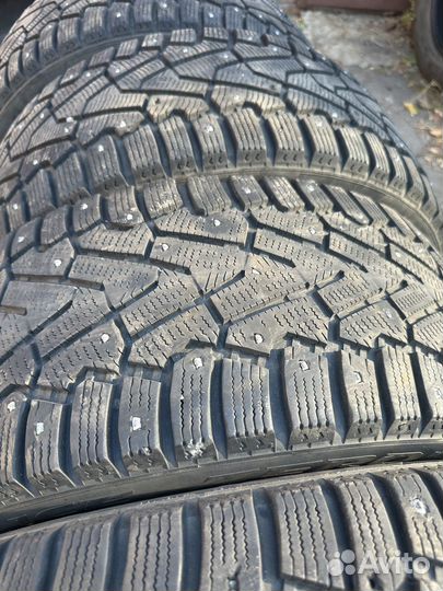 Pirelli Ice Zero 245/45 R18