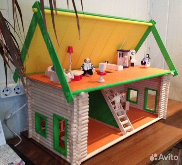 Домик для кукол