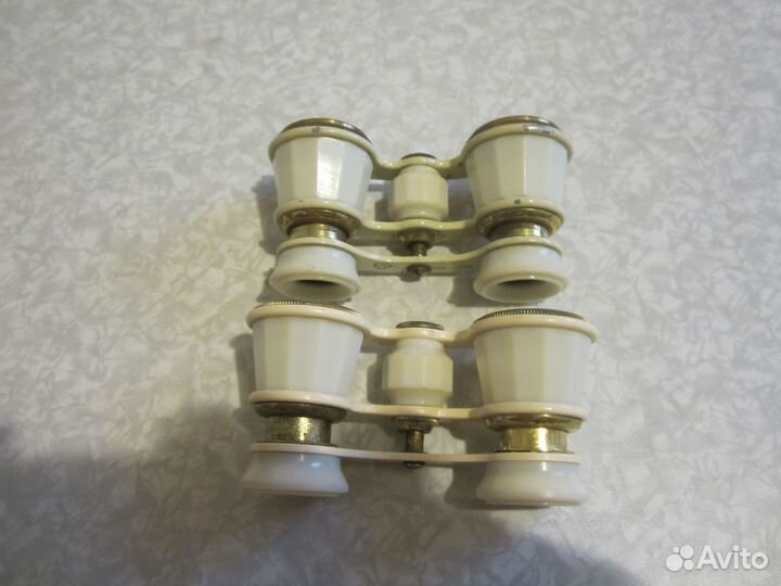 Советский театральный бинокль